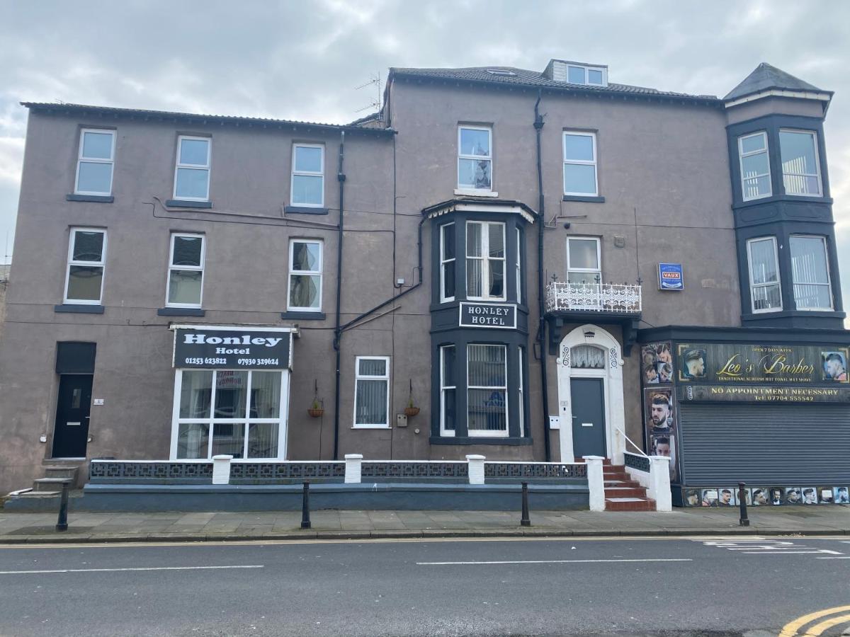 The Honley Hotel Blackpool Exterior photo